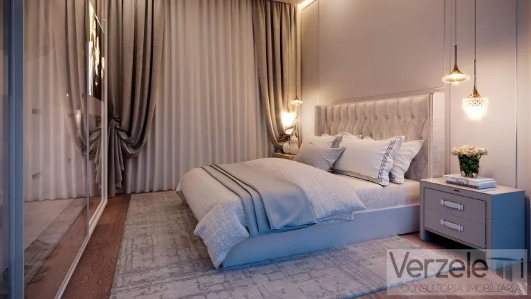 Imagem Apartamento 4 ou + dormitórios para Venda em Balneário Camboriú / SC no bairro Centro