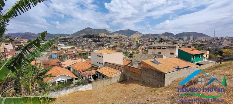 Imagem Oportunidade Única: Terreno Comercial em Avenida de Grande Fluxo!
