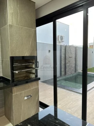 Imagem Casa em Condomínio de Luxo com 3 Suítes e 4 Vagas de Garagem em Coxipó da Ponte, Cuiabá-MT - Imperdível!