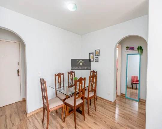 Imagem REGIÃO NOBRE BROOKLIN APARTAMENTO ESPAÇOSO 51,00 M 1 SUÍTE 1 VAGA SACADA PRECISA PEQUENA REFORMA COMÉRCIO VARIADO PRODUTOS SERVIÇOS PEQUENA CAMINHADA