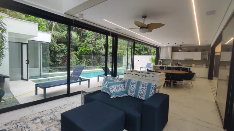 Imagem Casa de Luxo à Venda em Riviera de São Lourenço Módulo 24 - 5 Quartos, 5 Suítes, 3 Salas, 4 Vagas de Garagem