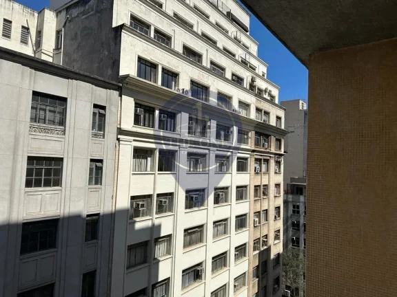 Imagem Oportunidade de Investimento: Conjunto Comercial à Venda na Sé, São Paulo-SP - 2 Salas, 2 Banheiros, 88,00 m² de Área.