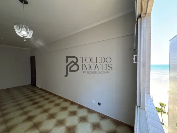 Imagem Apartamento 01 dormitório em prédio frente mar na Ocian, com VISTA MAR