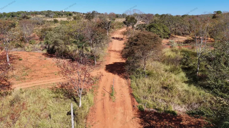 Imagem Chácara à venda no Centro de Curvelo-MG com 1.000m² de área: oportunidade imperdível!