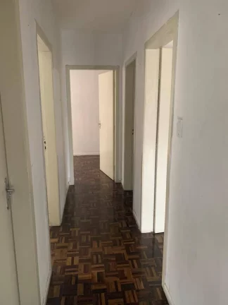 Imagem Apartamento Térreo no Portão com 3 Quartos - R$350 mil