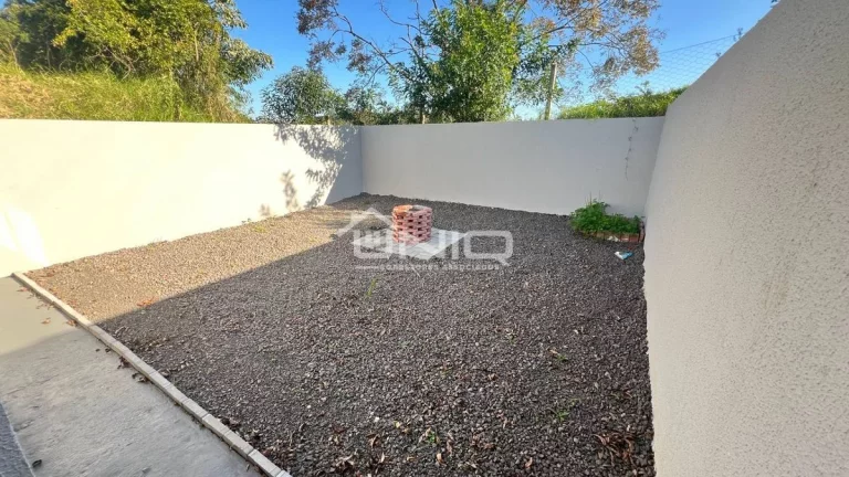 Imagem Casa Suíte + 2 Quartos Parzianello / Aeroporto