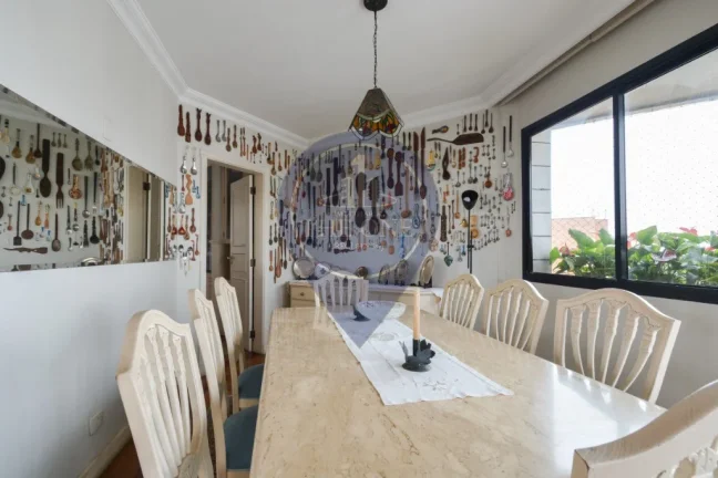 Imagem Apartamento à venda em Moema, São Paulo-SP, 3 quartos, 3 suítes, 2 salas, 3 banheiros, 3 vagas, 202m².