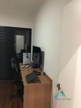 Imagem OPORTUNIDADE NOVA PETROPOLIS Apartamento 103 metros, 3 dormitórios com sacada, 1 suíte, 3 vagas com ótima localização e valor !!!!