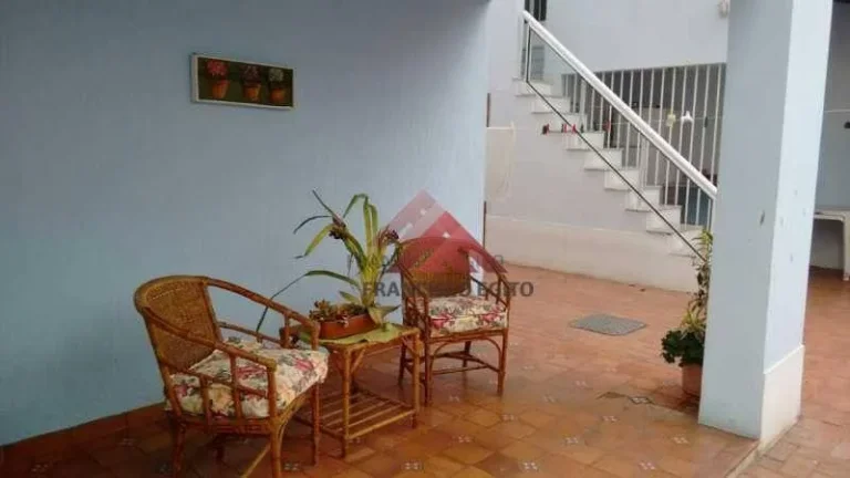 Imagem Casa com 6 dormitórios à venda, 260 m² por R$ 1.160.000 - Pe Pequeno - Niterói/RJ