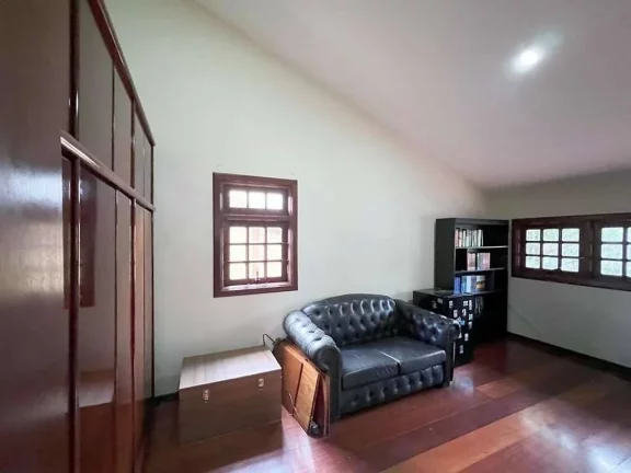Imagem Jd. Semiramis - 3 dorms / 1 suíte, piscina aquecida!