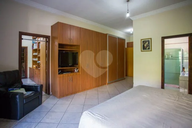 Imagem Casa à venda com 4 quartos, sendo 4 suítes, em Vila São Francisco, São Paulo - SP
