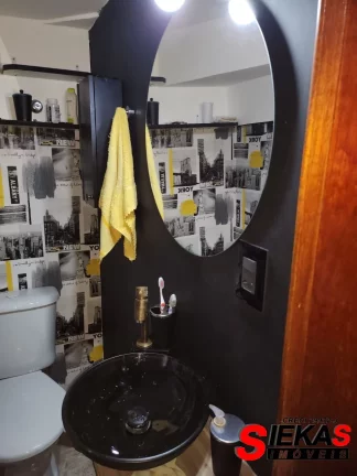 Imagem Sobrado em Condomínio na Vila Guilhermina, São Paulo-SP: 2 Quartos, 1 Sala, 1 Banheiro, 1 Vaga de Garagem!