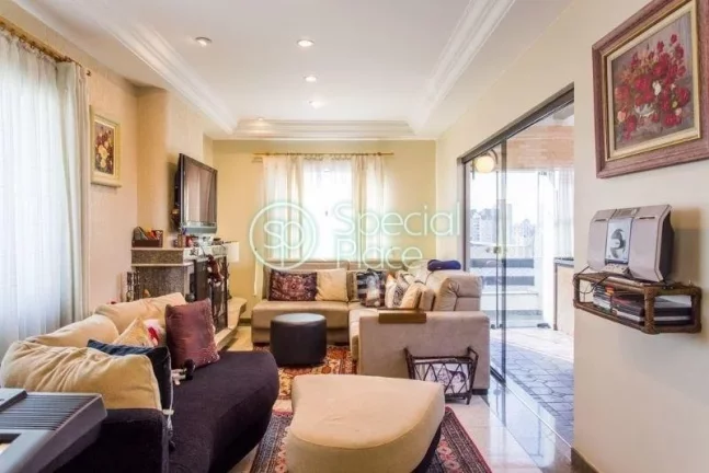 Imagem Excelente cobertura duplex com 400m² em Moema. O piso superior dispõe de uma bela área de lazer p...
