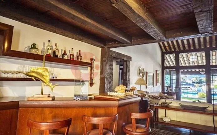 Imagem Casa com 9 dormitórios à venda, 1680 m² - São Bento - Cabo Frio/RJ