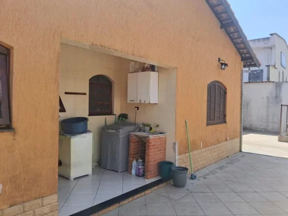 Imagem Casa com 3 dormitórios à venda, 129 m² por R$ 640.000,00 - Jardim Míriam - Suzano/SP