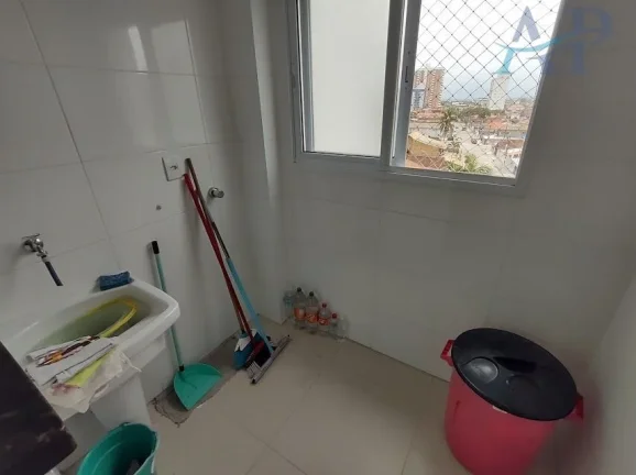 Imagem Apartamento com 2 Dormitórios na Guilhermina em Praia Grande