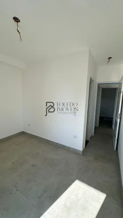 Imagem Apartamento de 2 Dormitórios com suítes no bairro Guilhermina - Praia Grande
