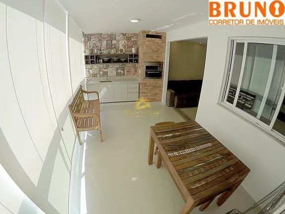 Imagem Viva com conforto e sofisticação neste apartamento de alto padrão, localizado na quadra do mar da...