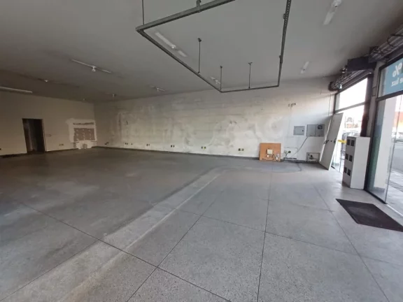Imagem Salão para alugar, 180 m² por R$ 7.536,48/mês - Centro - Suzano/SP