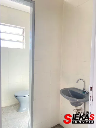 Imagem Galpão comercial para locação em Barueri-SP, Jardim Califórnia: 5 salas, 4 banheiros, 1.179m² de área!