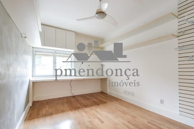Imagem Apartamento reformado a venda em Pinheiros com 2 quartos( 1 suí­te )e 1 vaga, 123m²