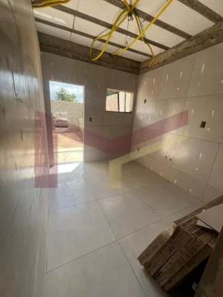Imagem CASA 2/4 SENDO 1 SUÍTE NA MANGABEIRA