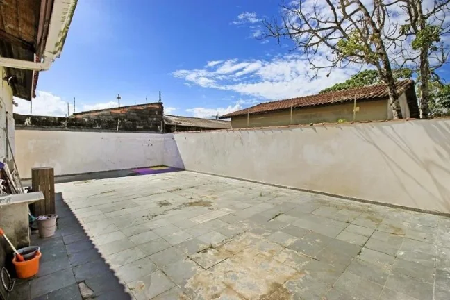 Imagem Casa para Venda em Itanhaém, Jardim Lindomar, 3 dormitórios, 1 suíte, 1 banheiro, 4 vagas