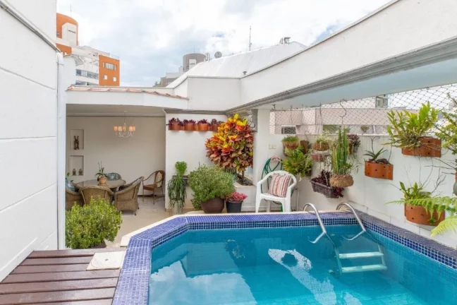 Imagem Para quem procura um lazer completo com conforto de um restaurante particular, você precisa conhecer esta cobertura!