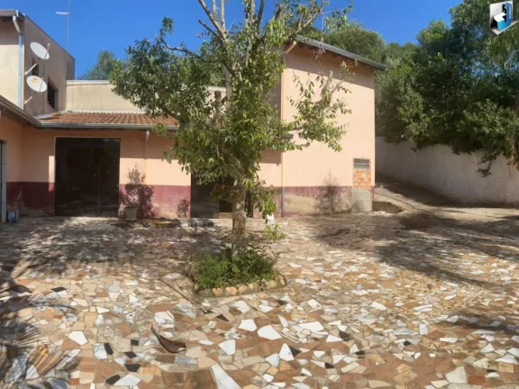 Imagem Chácara a venda com piscina no Bairro Enxovia - Tatuí/SP.