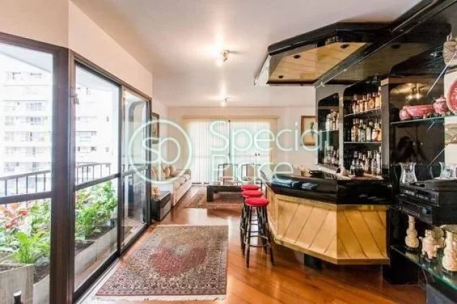 Imagem Ótimo apartamento com 293m² no Jardim Paulista. Amplo living com varandas, lavabo, 04 dormitórios...