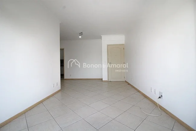 Imagem Lindo apartamento de 97m² à venda no Cambuí, em Campinas! 

Com 3 quartos, sendo 1 suíte, sala a...