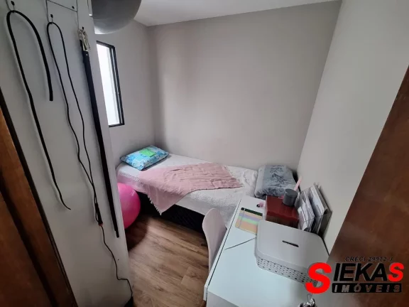 Imagem Imperdível oportunidade! Casa à venda na Penha, São Paulo-SP, 3 quartos, 1 suíte, 1 sala, 4 banheiros, 4 vagas, 150 m².