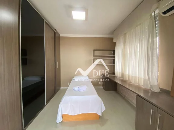 Imagem Apartamento com 3 dormitórios à venda, 123 m² por R$ 1.300.000,00 - Boqueirão - Santos/SP