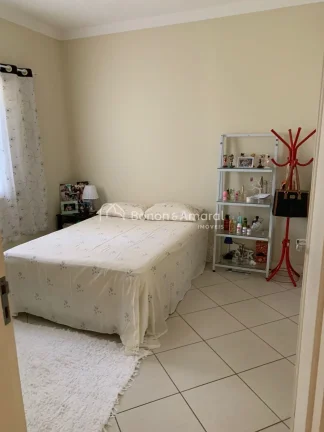 Imagem Casa térrea a venda no Taquaral, 3 quartos e armários planejados, sendo 1 suíte, banheiro social,...