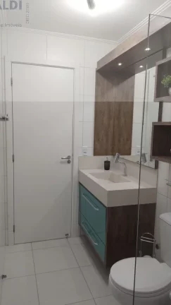 Imagem Apartamento 3 Dormitórios suíte à venda e Criciúma, duas vagas de garagem