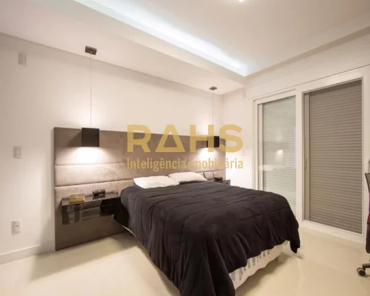 Imagem Requinte, Conforto e Segurança, Você Encontra Nessa Excepcional Residência de Alto Padrão em Con...