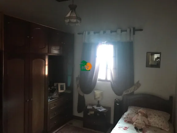 Imagem Casa para Venda em Mairinque, Centro, 3 dormitórios, 3 suítes, 1 banheiro, 2 vagas