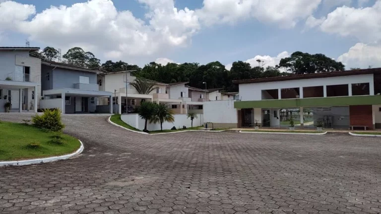 Imagem Sobrado com 3 dormitórios à venda, 178 m² por R$ 689.000,00 - Vila Moraes - Mogi das Cruzes/SP