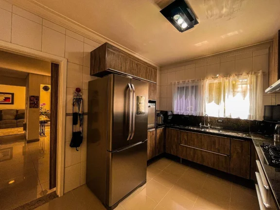 Imagem Casa 4 quartos à venda, 360 m² por R$ 1.750.000 - Chácara Santa Lúcia - Carapicuíba/SP