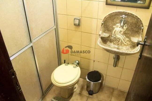 Imagem Sobrado à venda 3 Quartos, 1 Suite, 2 Vagas, 231M², Barcelona, São Caetano do Sul - SP
