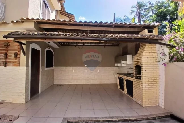 Imagem Casa com 2 quartos, 87m² á venda em vila Valqueire, Rio de Janeiro.