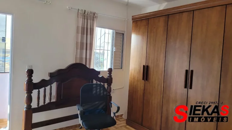 Imagem Imperdível oportunidade de adquirir casa com 4 quartos e 2 vagas em Jardim São Carlos, São Paulo!