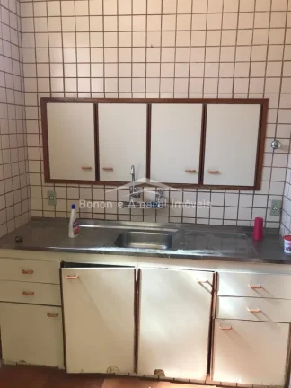 Imagem Venda, casa, Bairro Botafogo, em Campinas 
Zoneamento ZC 2.
Frente de 12,20 metros.
Próximo do futu...