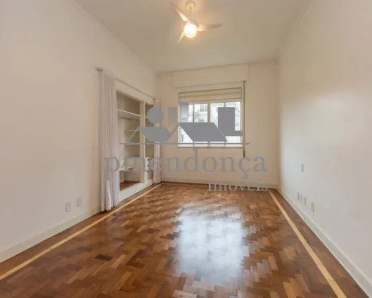 Imagem Apartamento 3 quartos, 1 suite, 1 vaga, 217 mts reformado