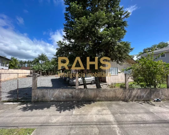 Imagem TERRENO NO CENTRO DE PIRABEIRABA Terreno de 2.714 m² no Centro de Pirabeiraba, ótima localização...