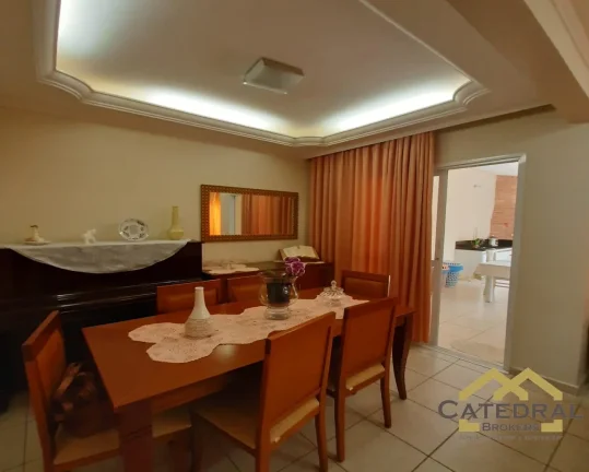 Imagem Linda casa em condomínio com 4 dormitórios à Venda - Medeiros - Jundiaí/SP