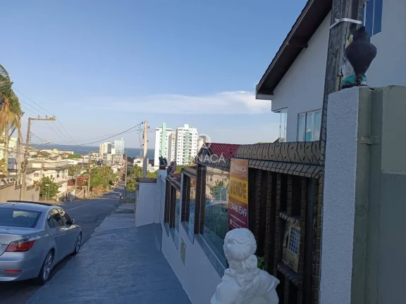 Imagem Otimo Sobrado Vista Mar no Centro em Barra Velha - SC