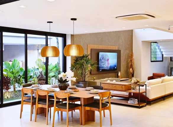 Imagem Casa de luxo à venda na Riviera de São Lourenço Módulo 12: 6 quartos, 6 suítes, 3 salas e 440m² de área!