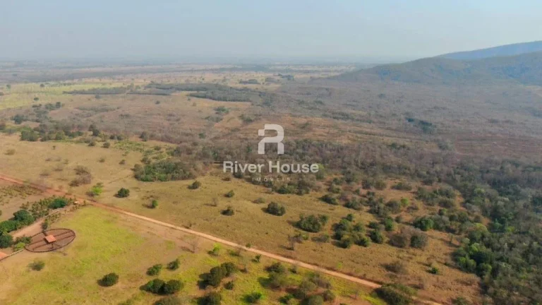Imagem Fazenda à venda com casa sobrado , a 50 KM de Cuiaba localizada na Zona Rural, Acorizal, MT