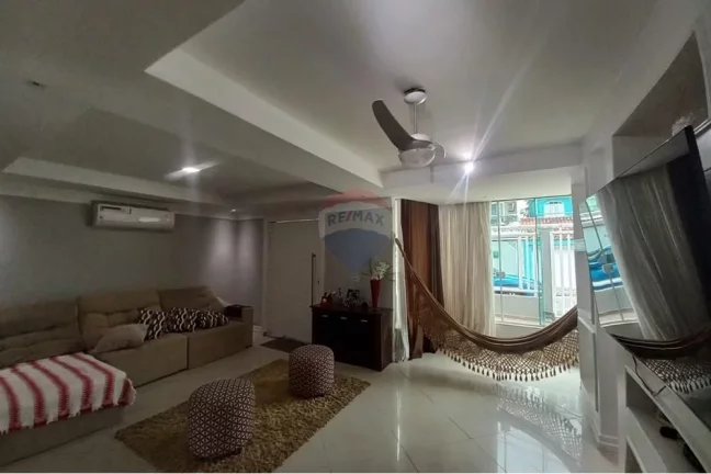 Imagem Casa com 3 quartos com 250m² a venda em Vila Valqueire - RIO DE JANEIRO